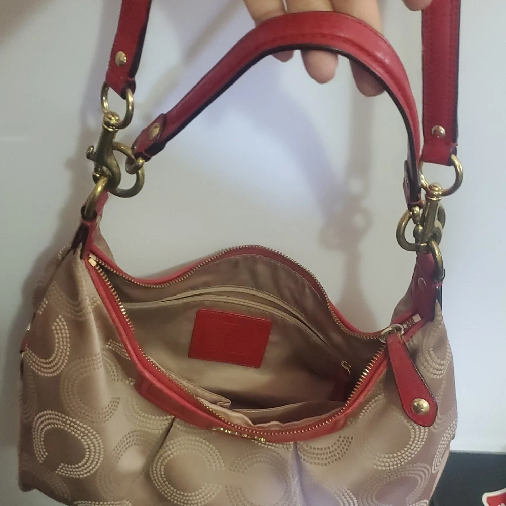 Coach Ashley Dotted Op Convertible Tan Red Bag Signature C Detail Sze 14.5 X 9.5